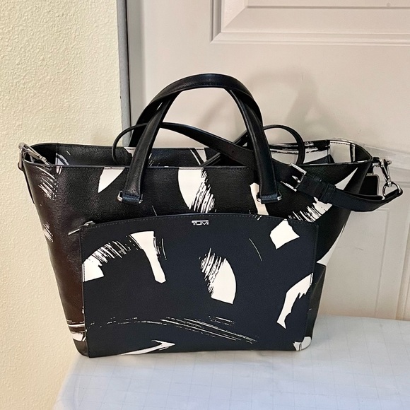 TUMI Sinclair large Camila tote - Picture 2 of 16
